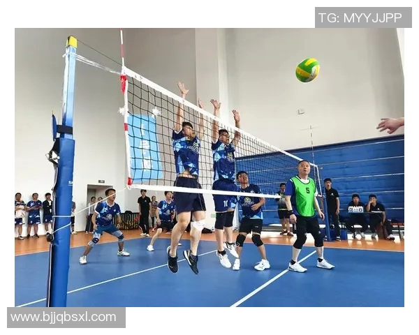 全国锦标赛回顾：杭州排球队展现灵活战术与团队协作的精彩表现